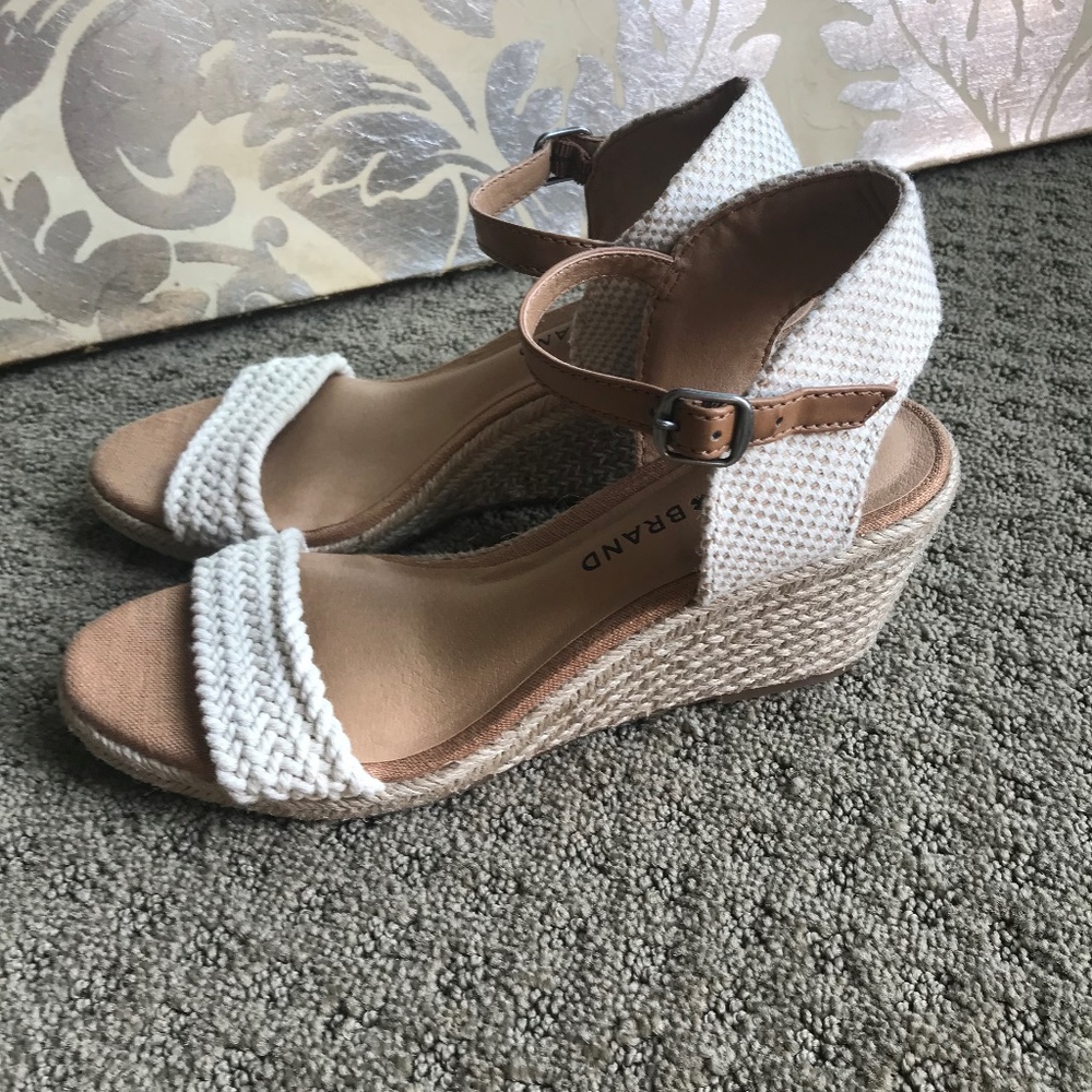 Lucky Brand Wedge Sandal